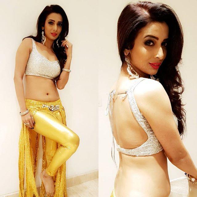 Stunning Actress Heena Panchal Never Seen Hot Photos Collection!