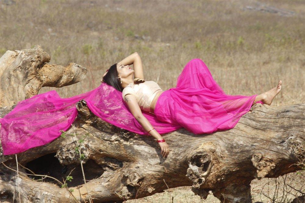 Telugu Actress Rekha Boj Hot & Spicy Unseen Photo Stills