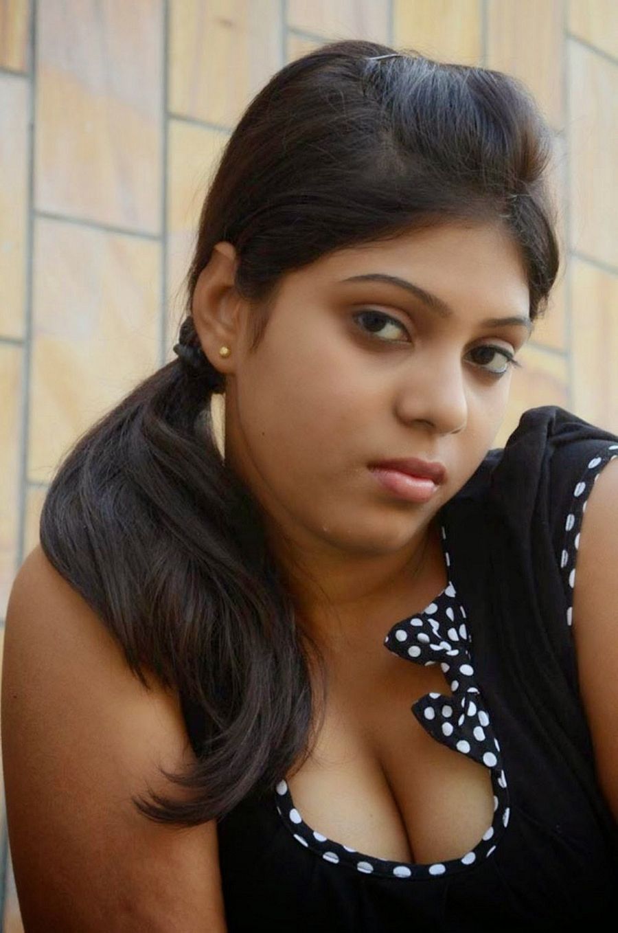 Tollywood Hot Sexy Actress Gallery