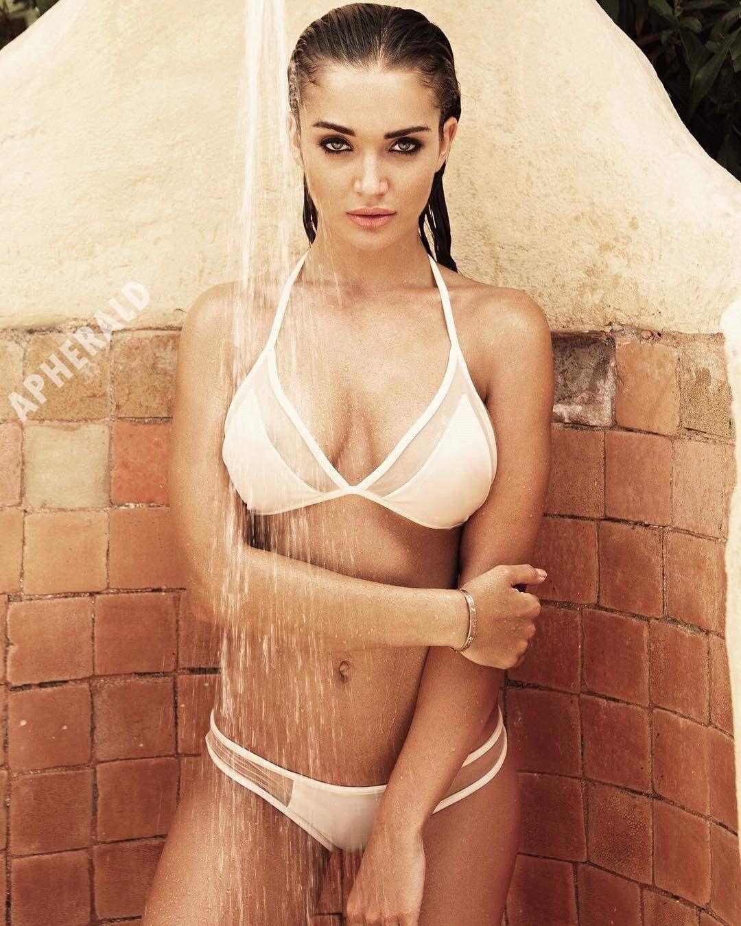 Ultra Hot Bikini Photoshoot Photos of Amy Jackson