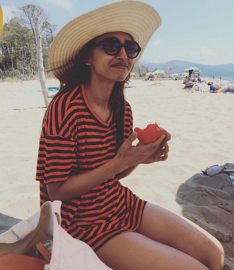 VIEW PICTURES: Radhika Apte Chills In A Green Bikini In Tuscany, Italy!