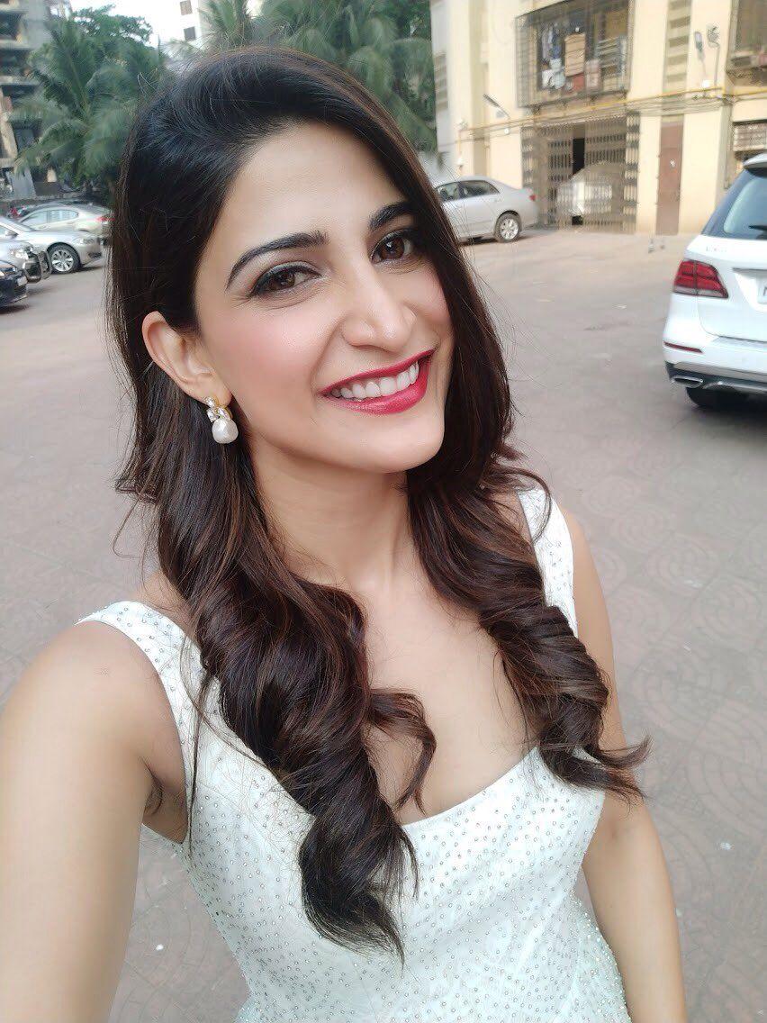 Actress Aahana Kumra Latest HOT Photoshoot Stills