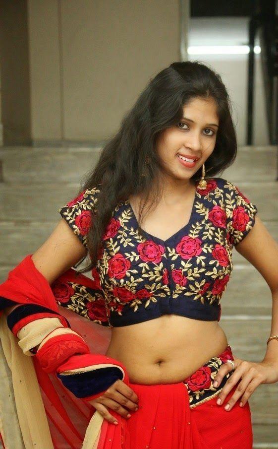 Actress Hot Navel Show Pictures