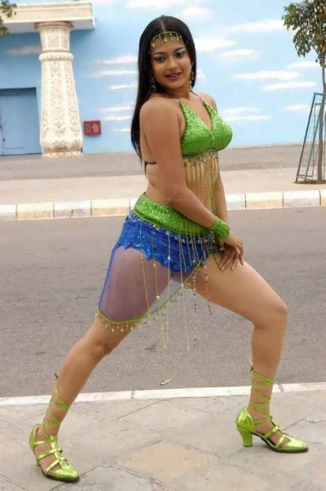 Actress Nicole Hot Sexy Pics