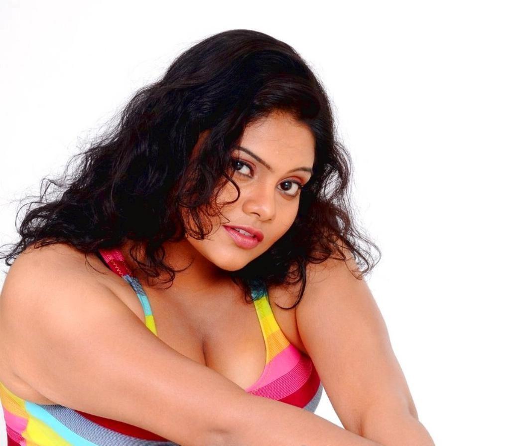 Actress Rosa Hot Photos