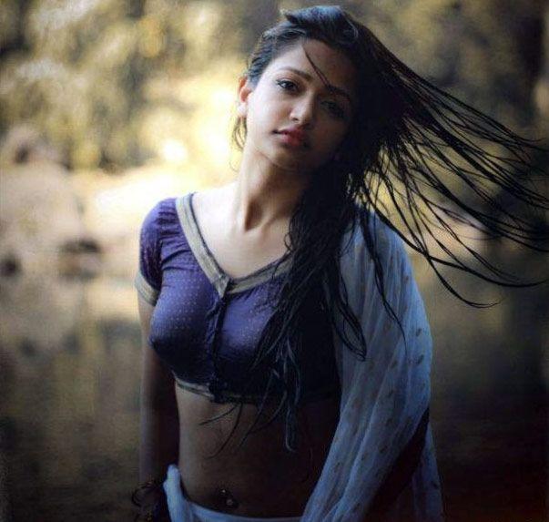 Anaika Soti Hot HD Photos