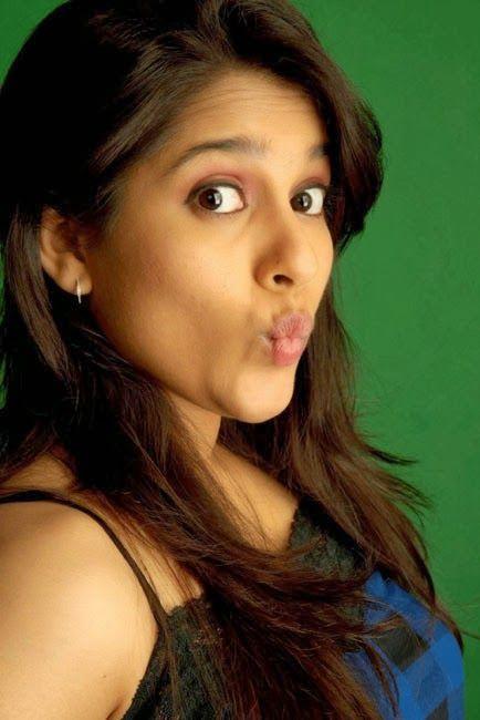 Anchor Reshma Hot Pictures