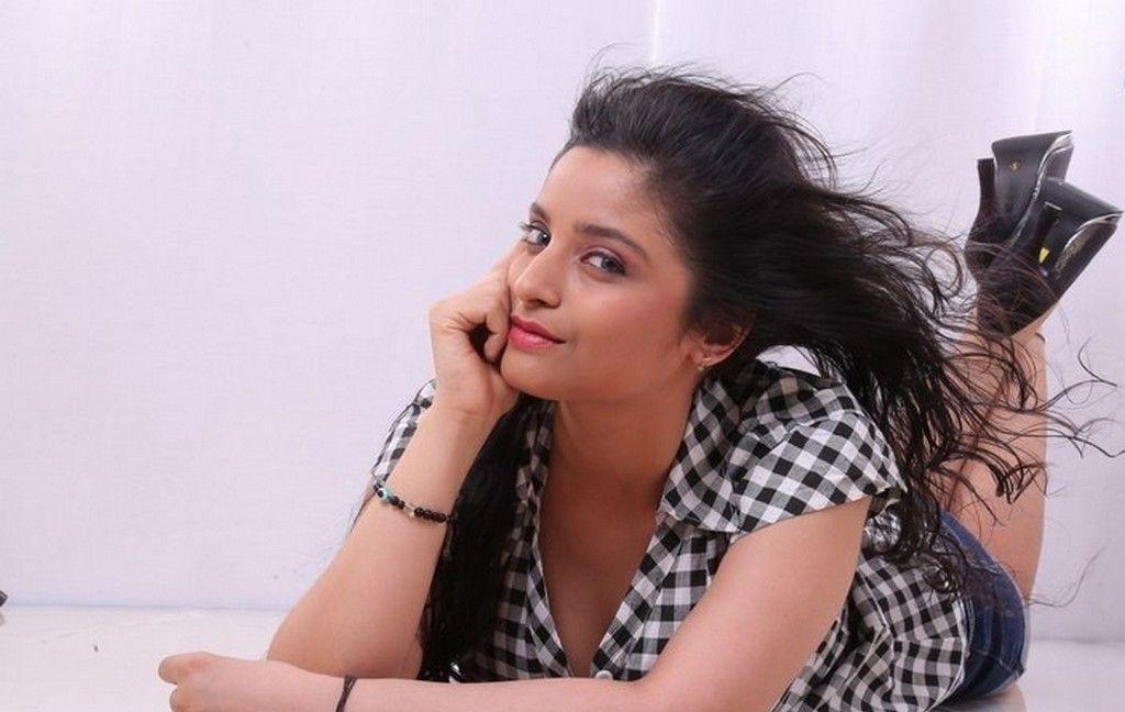 Divya Spicy Photos