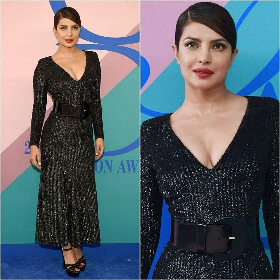 Gorgeous Beauty Priyanka Chopra Latest 2017 Hot Photos