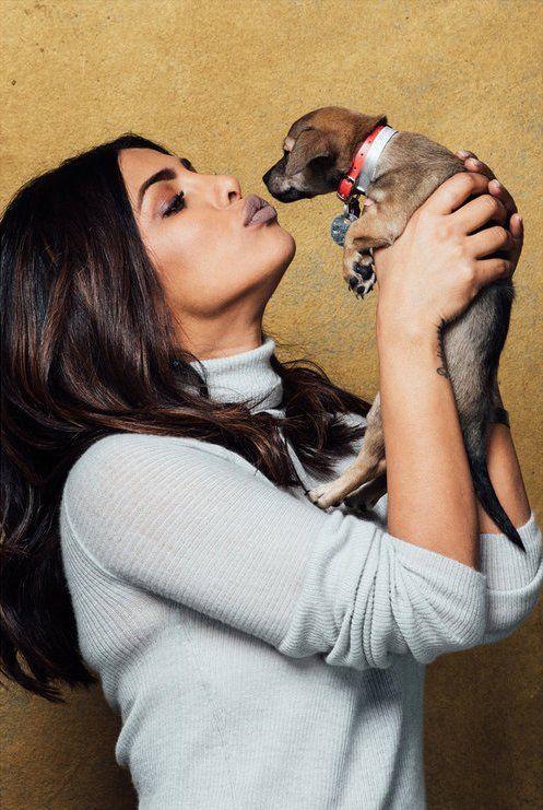 Gorgeous Beauty Priyanka Chopra Latest 2017 Hot Photos