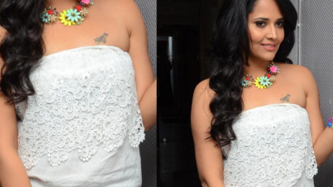 Anchor Anasuya Bharadwaj Super Glamorous Looks | Anasuya Tattoo on Her  Chest Video | ISPARKMEDIA - YouTube