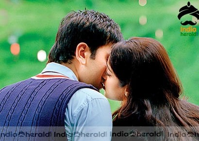 Hottest Lip Locks in Bollywood