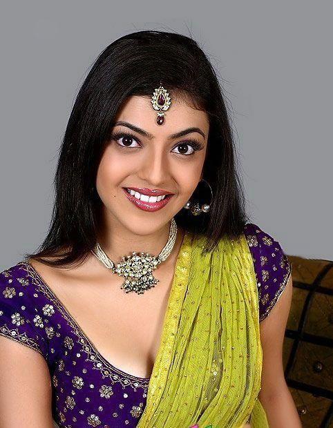 Kajal Agarwal Hot Navel Images