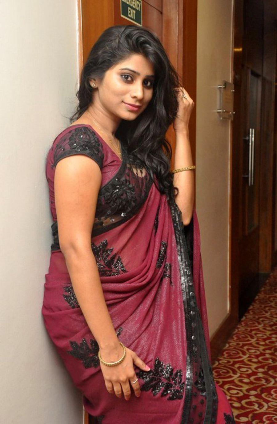 Midhuna Hot New Pics