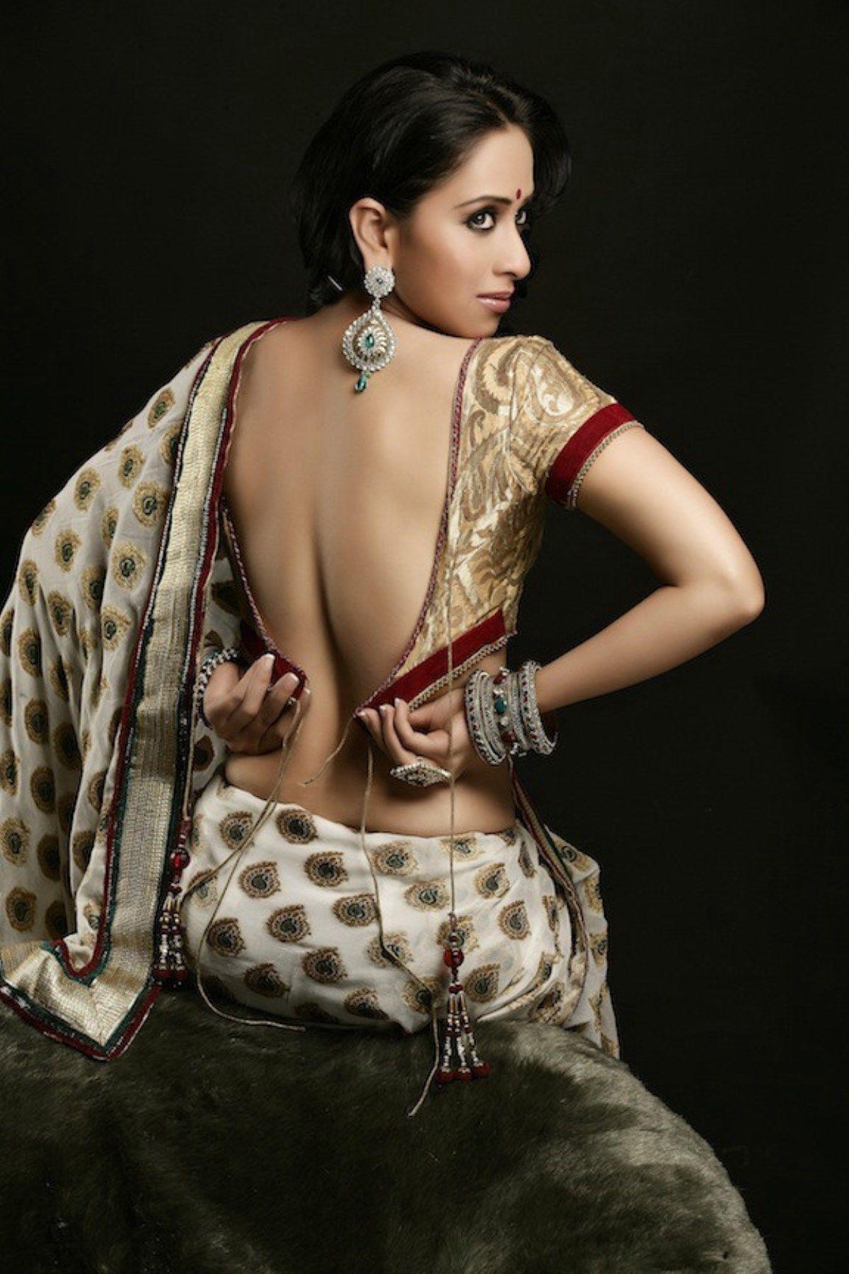 Monali Sehgal Sexy Images