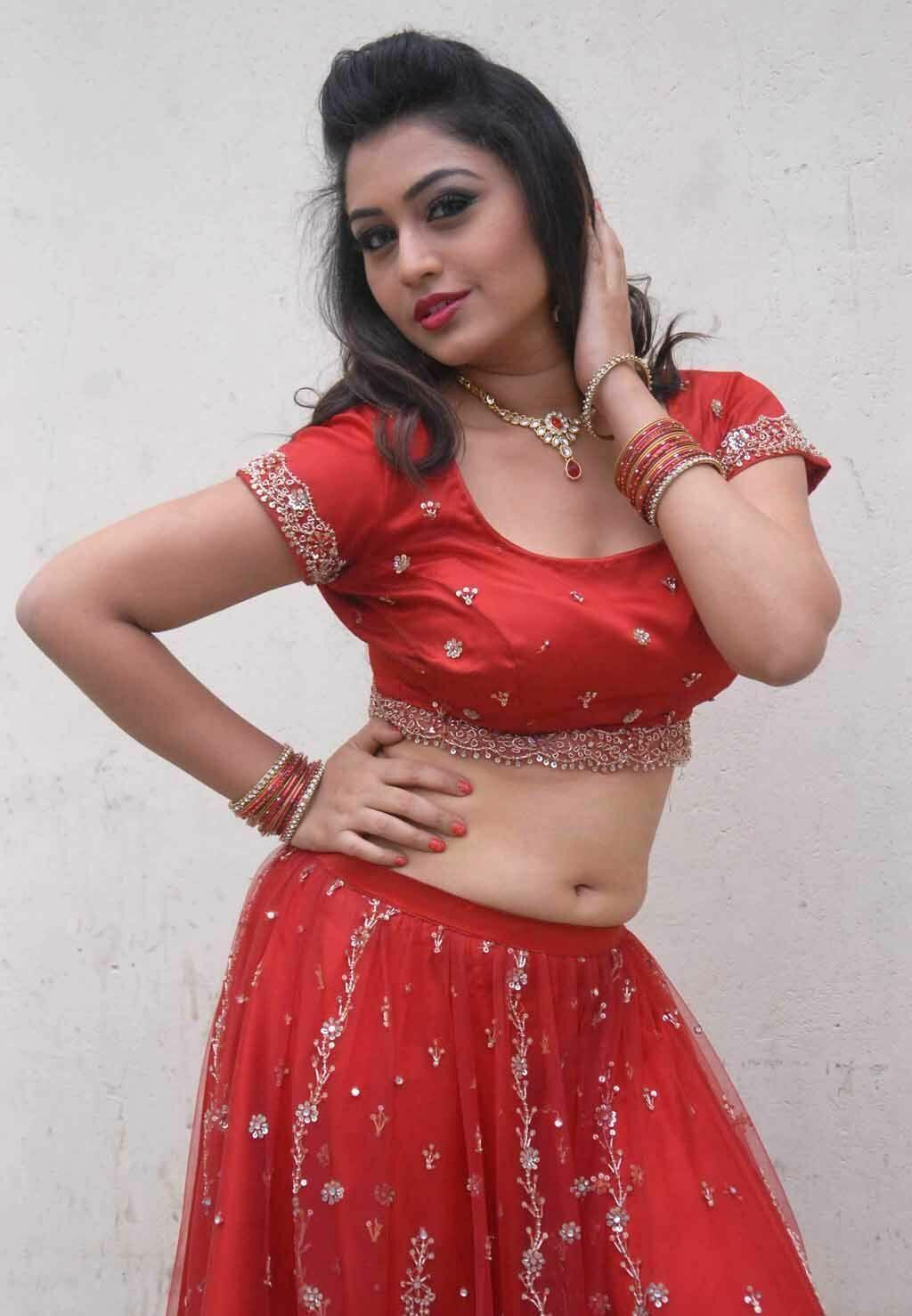 Ramya Barna Hot Pics