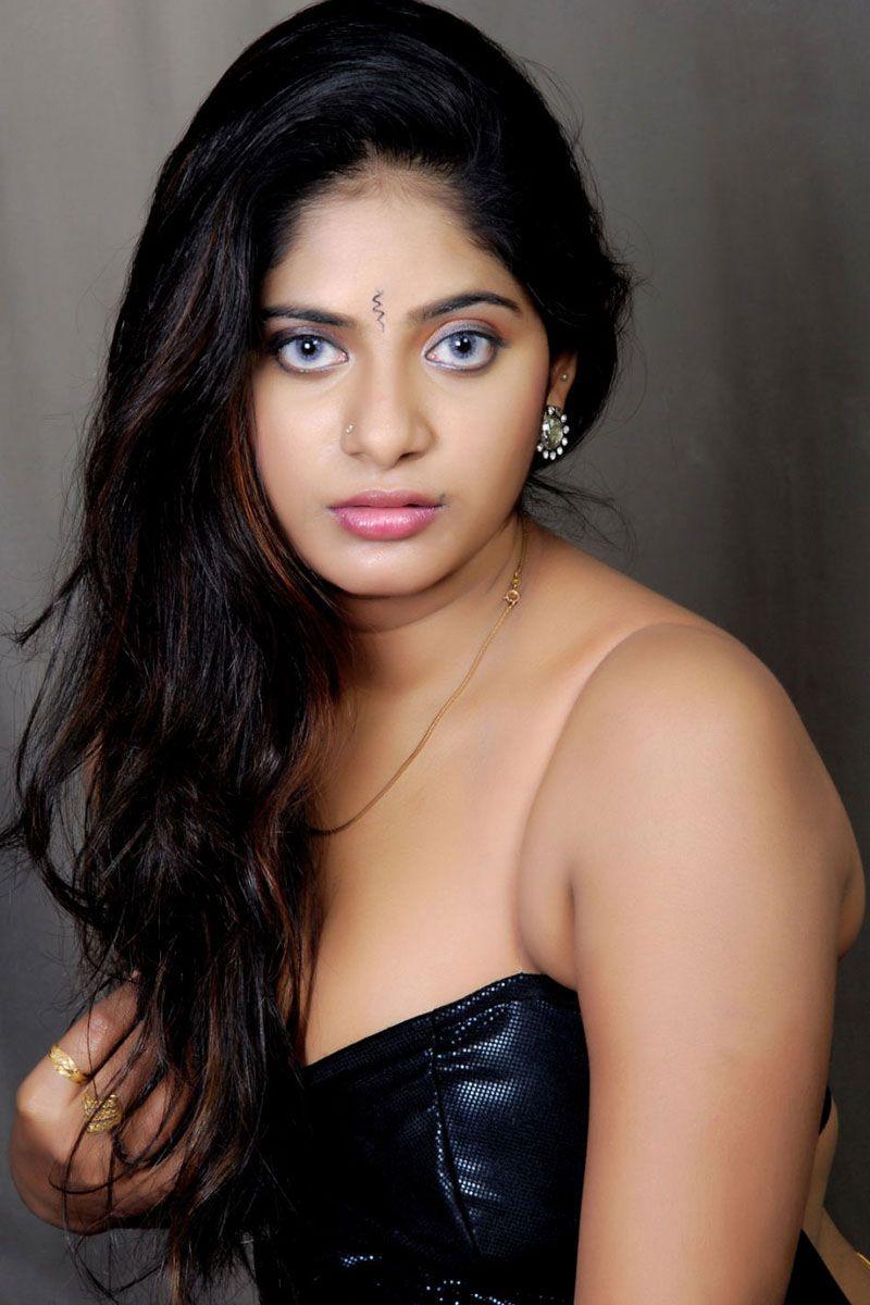 Reethu Reddy Hot Photoshoot