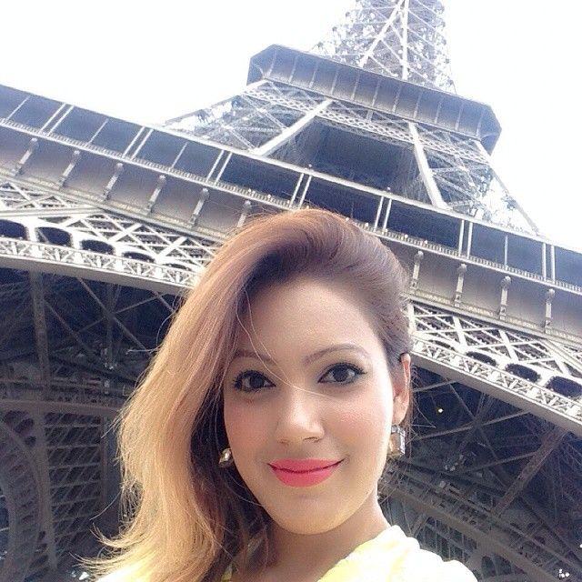 See Babita Ji aka Munmun Dutta Photos are So Beautiful & Natural