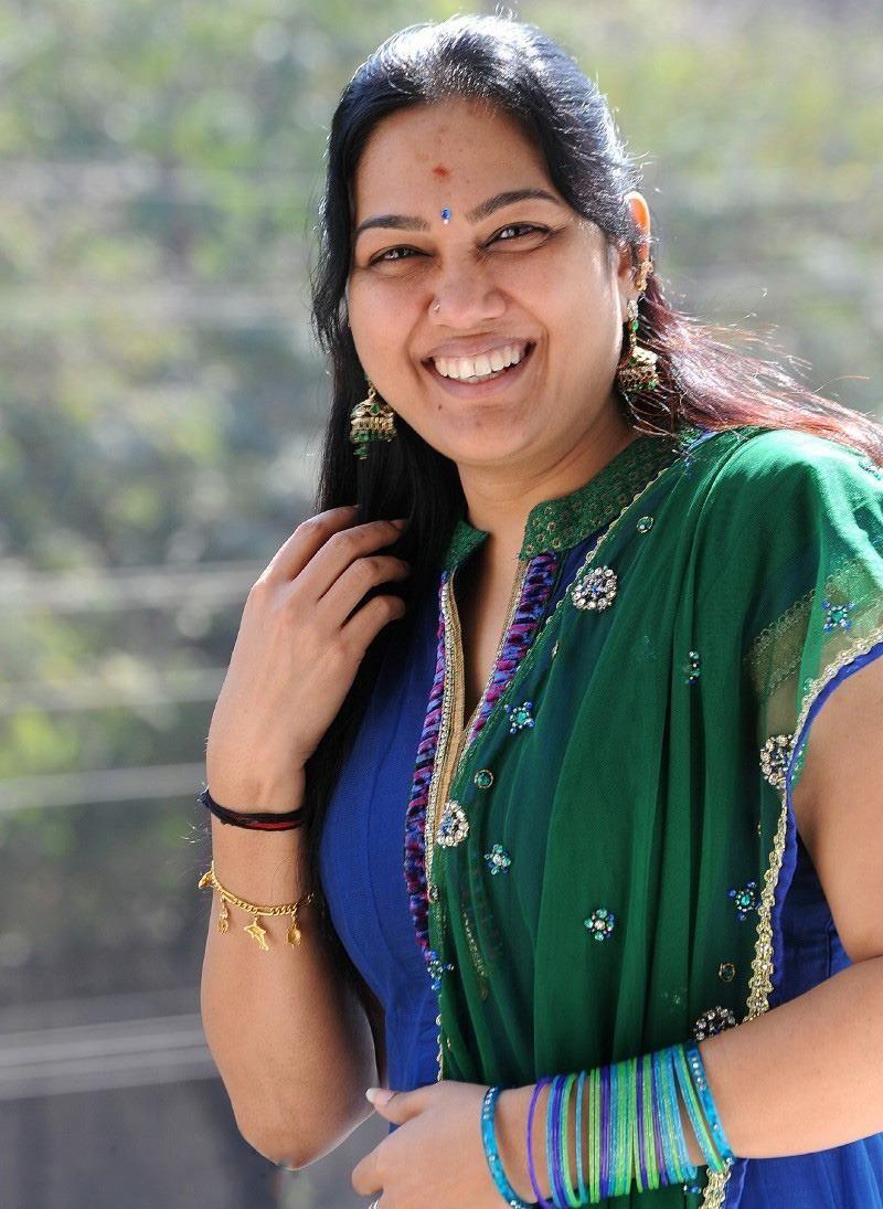 Side Actress Hema Aunty Spicy Pictures