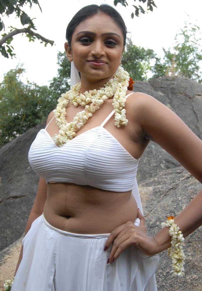 Side Actress Vahida Hot Pictures