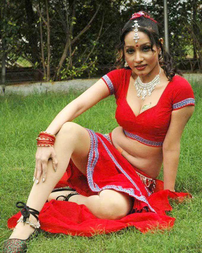 South Indian Actresses Hot Navel Photos