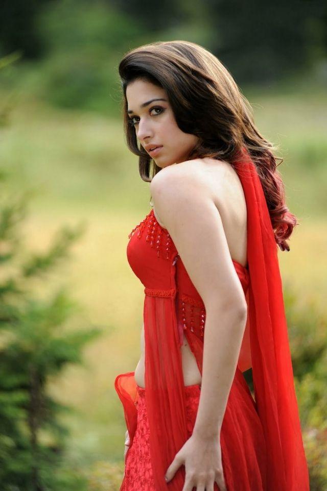 Tamanna Bhatia Sexy Images