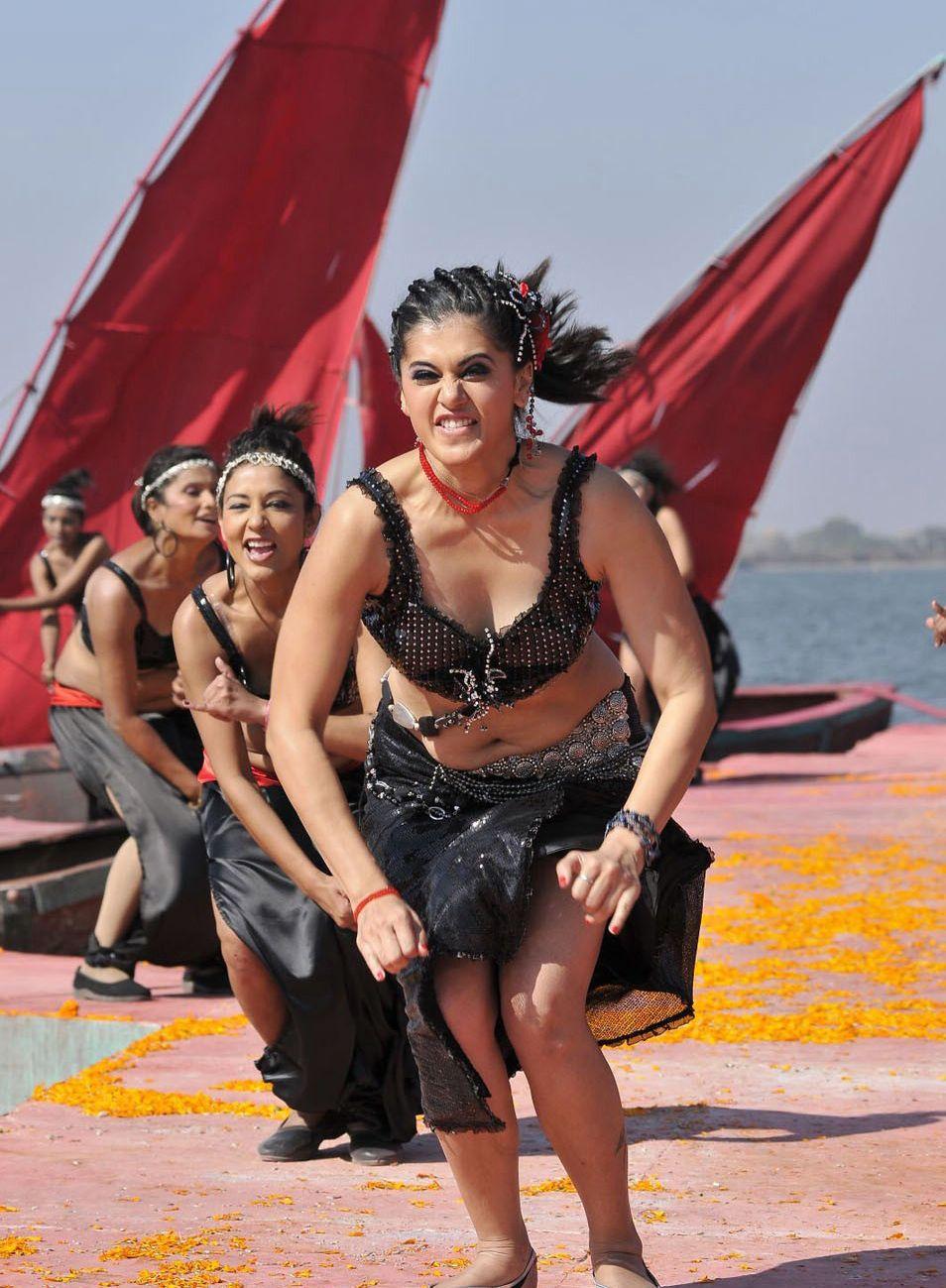 Tapsee Spicy Navel Show Photos