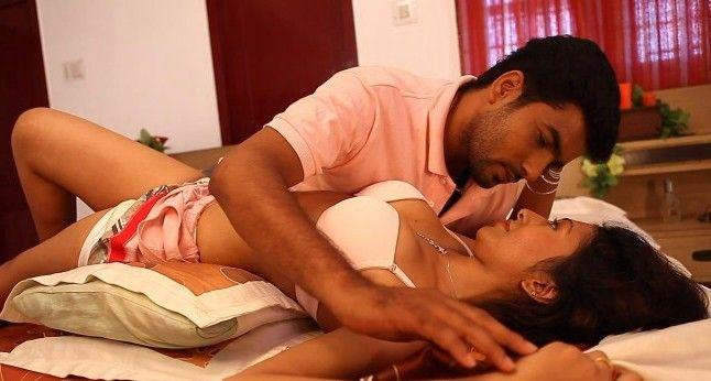 Thigattadha Kadhal Movie Hot Photos