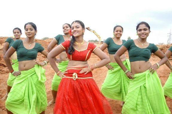 Umasree Hot Dancing Pics