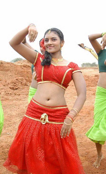 Umasree Hot Dancing Pics