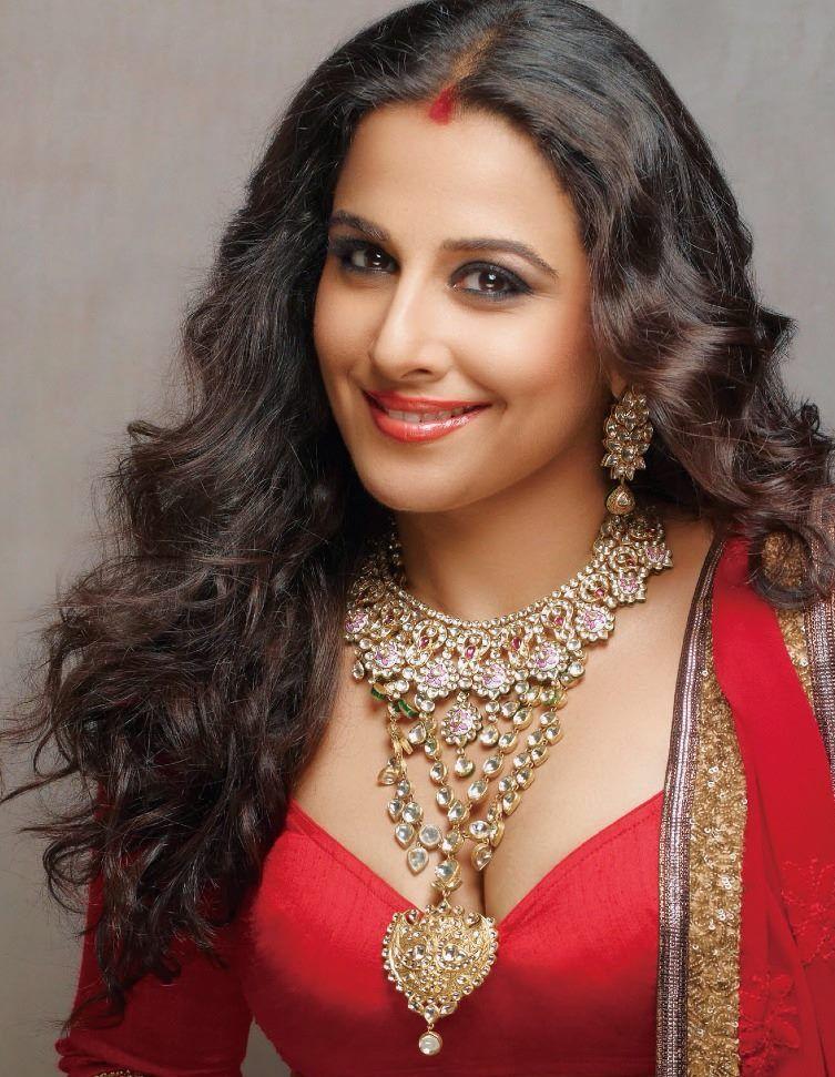 Vidya Balan Hot Spicy Pics