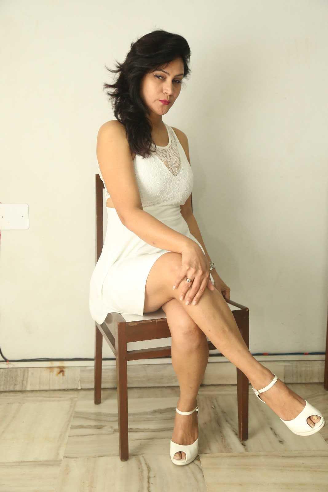  Vijaya Murthy Hot Pics