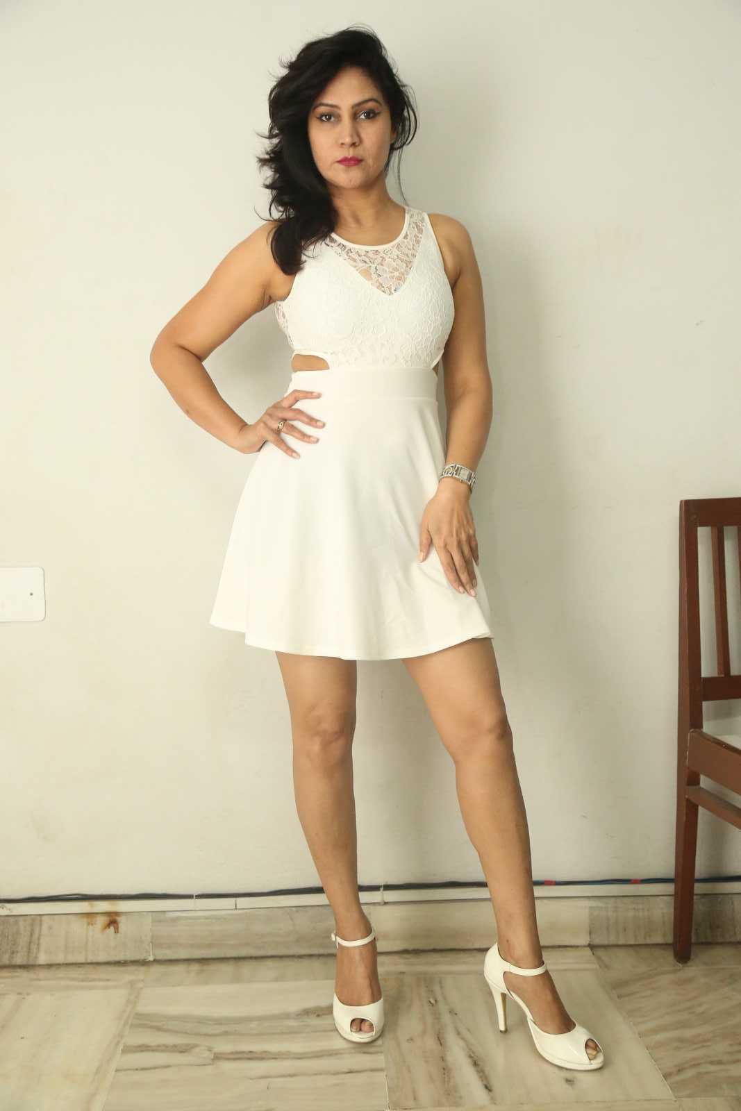  Vijaya Murthy Hot Pics