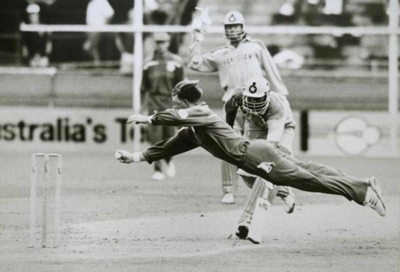 100 Iconic Cricket Photos That Every Fan Should See