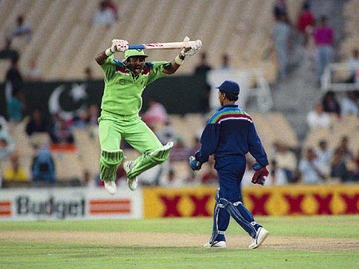 100 Iconic Cricket Photos That Every Fan Should See