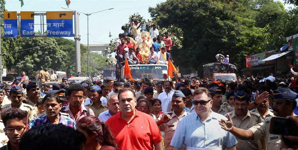 2015 Mumbai Ganesh Visarjan Photos