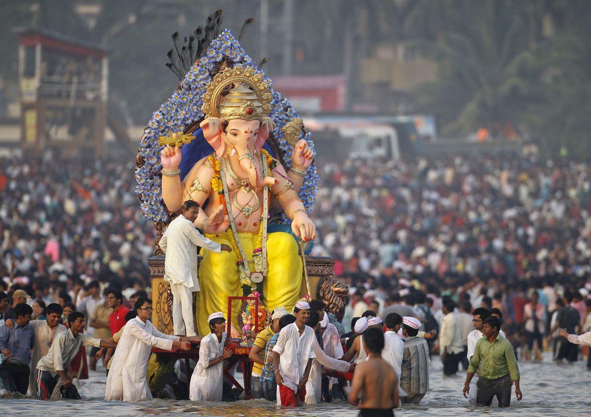 2015 Mumbai Ganesh Visarjan Photos