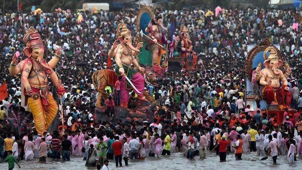 2015 Mumbai Ganesh Visarjan Photos