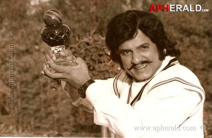 Actor AVS Unseen and Rare Photos