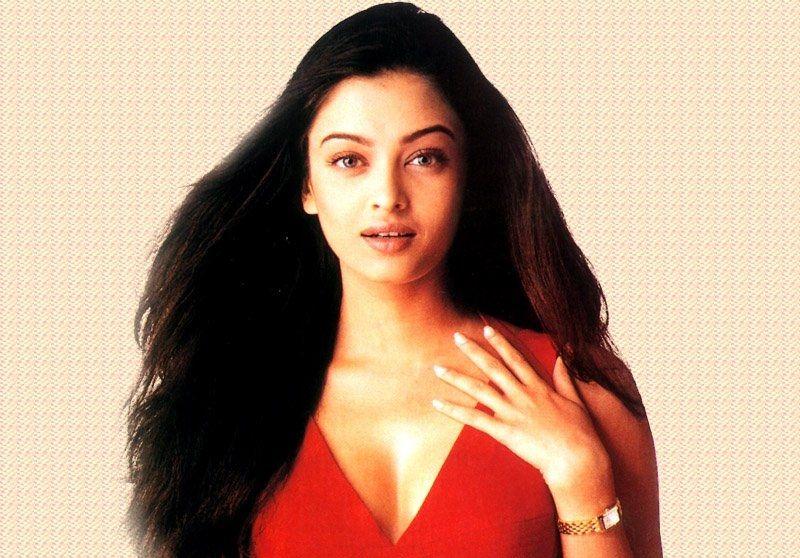 Aishwarya Rai Rare & UNSEEN Stock Photos