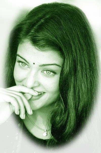 Aishwarya Rai Rare & UNSEEN Stock Photos