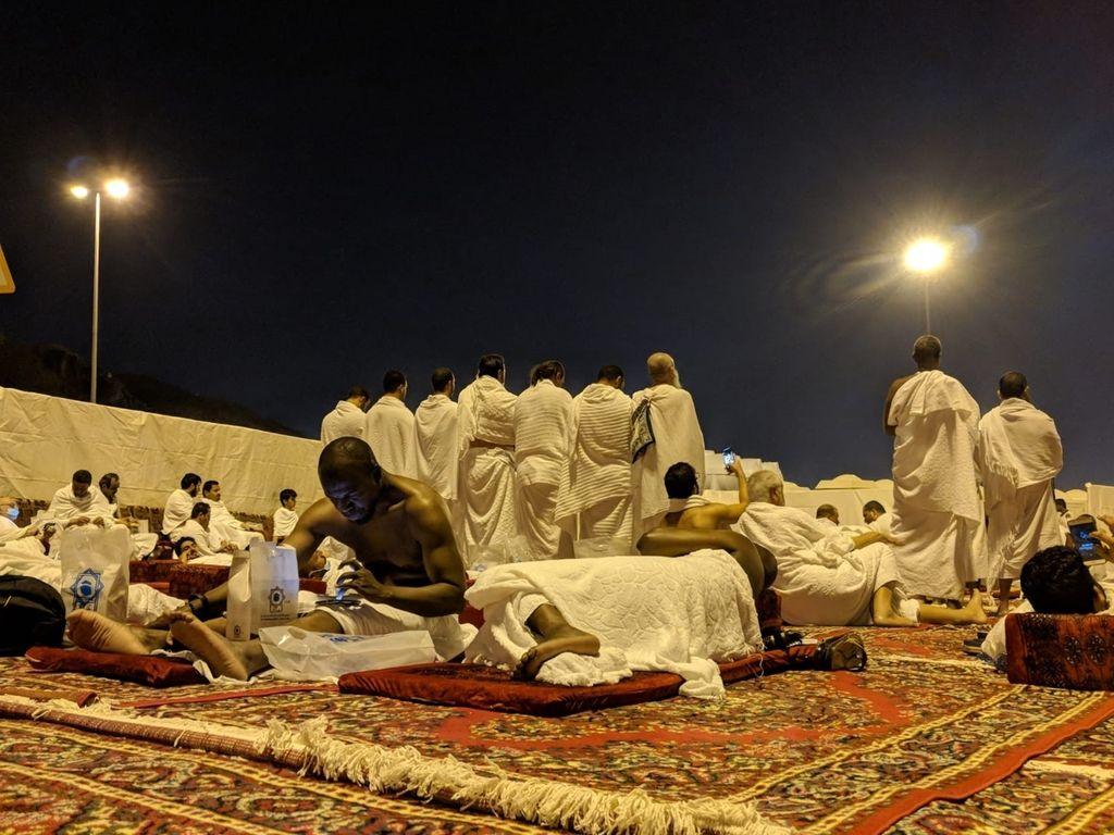 Eid prayers in Makkah and around the world