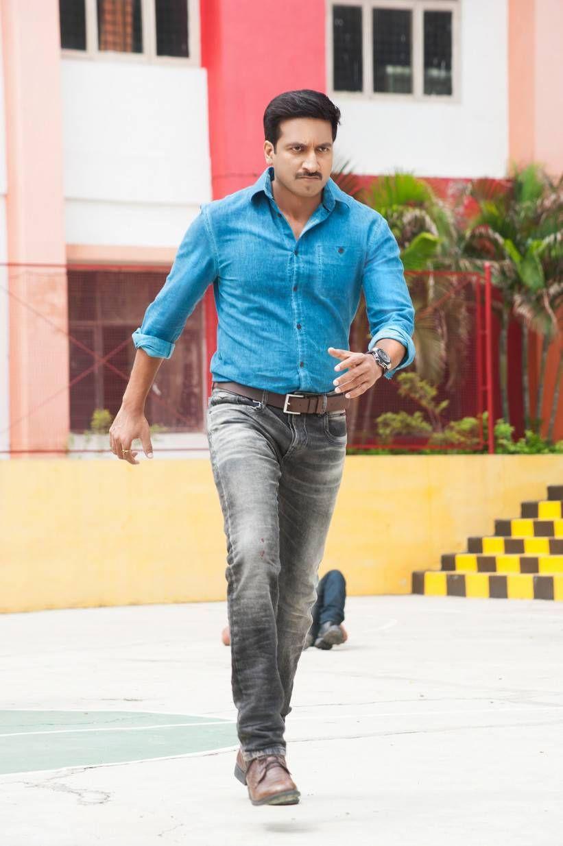 Hero Gopichand Oxygen Movie Latest Stills & Wallpapers