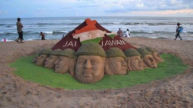 Independence Day Sand Sculpture & Drawing Painting