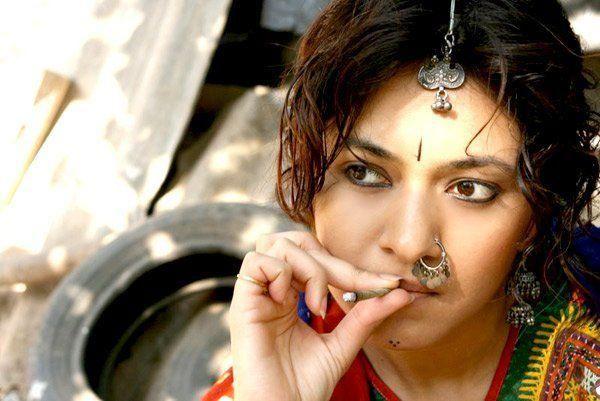 Indian Actresses Caught Smoking in Real Life Photos