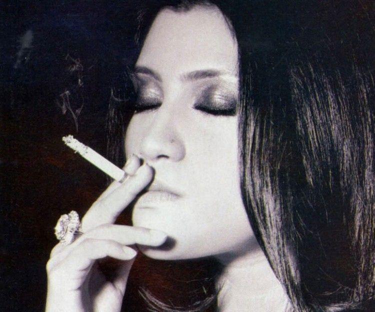 Indian Actresses Caught Smoking in Real Life Photos