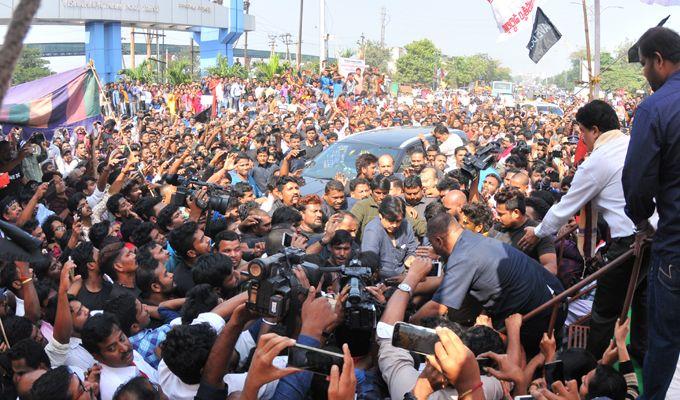 Pawan Kalyan Meets DCI Employee’s at Vizag Photos