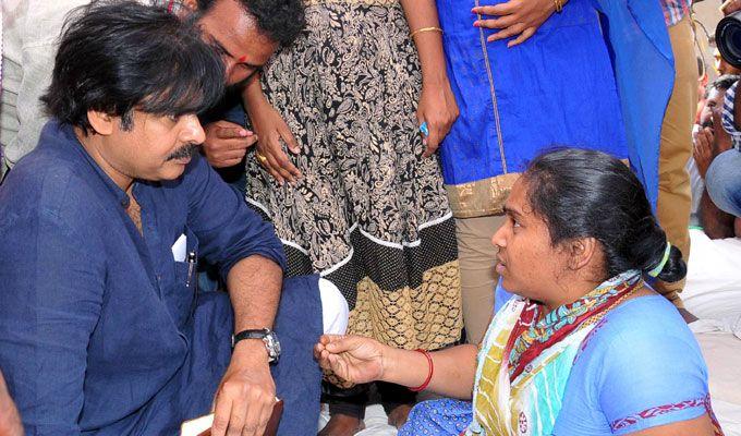 Pawan Kalyan Meets DCI Employee’s at Vizag Photos