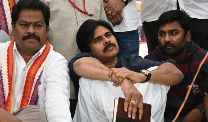 Pawan Kalyan Meets DCI Employee’s at Vizag Photos