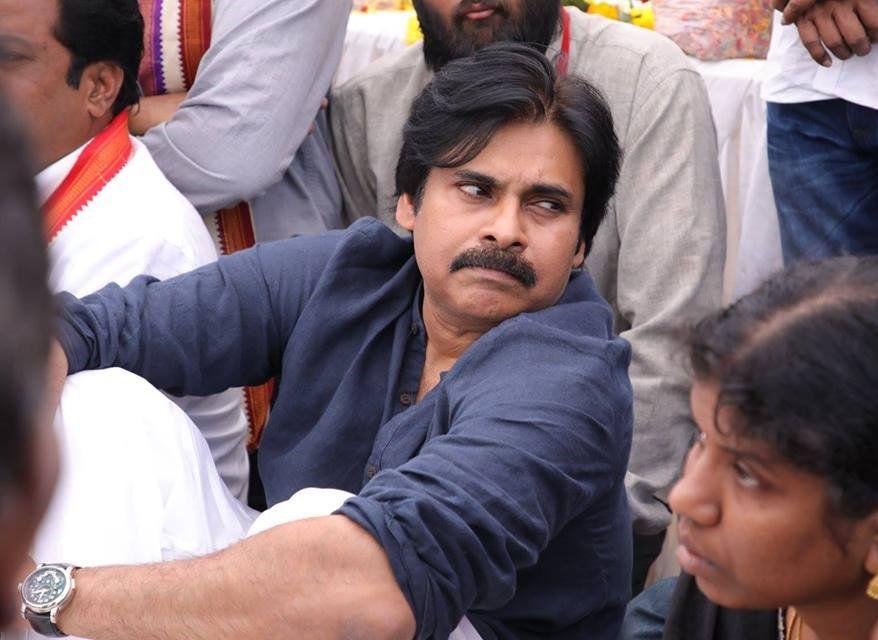 Pawan Kalyan Meets DCI Employee’s at Vizag Photos